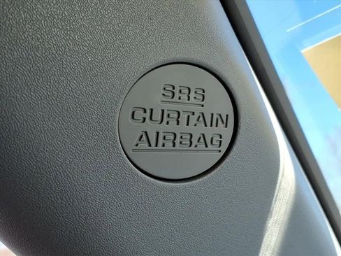 Certified 2021 Toyota 4Runner TRD Off-Road Premium w/ Moonroof Package image 17