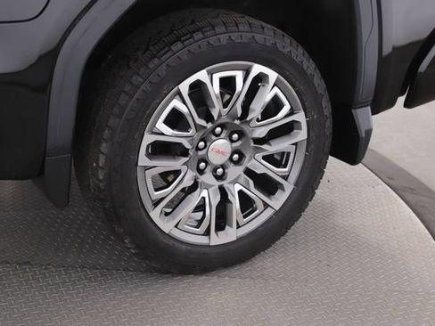 Used 2025 GMC Sierra 1500 Denali Ultimate AWD/4WD image 14
