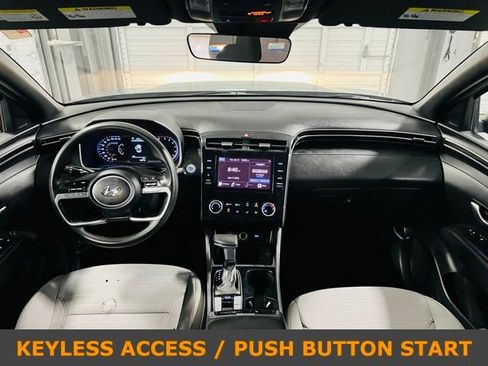 Used 2022 Hyundai Santa Cruz SEL FWD image 4
