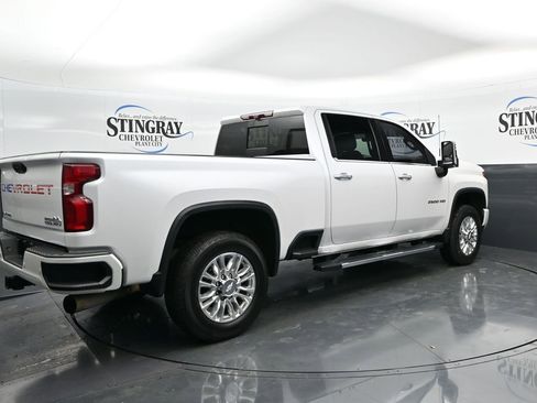 Used 2020 Chevrolet Silverado 2500 High Country w/ Z71 Off-Road Package AWD/4WD image 7