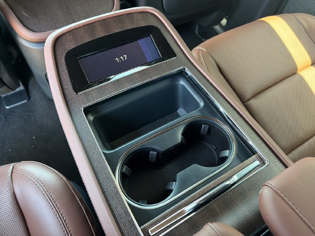 New 2026 Lincoln Navigator Reserve AWD/4WD image 15
