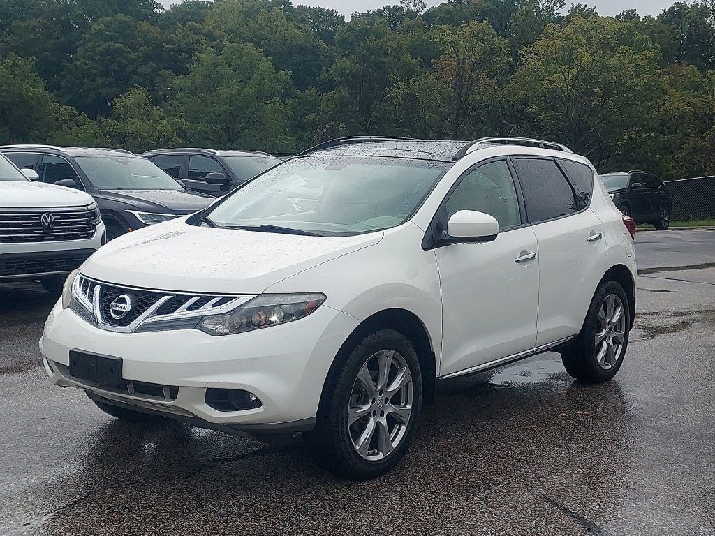 Used 2014 Nissan Murano LE w/ Platinum Edition Package AWD/4WD image 3