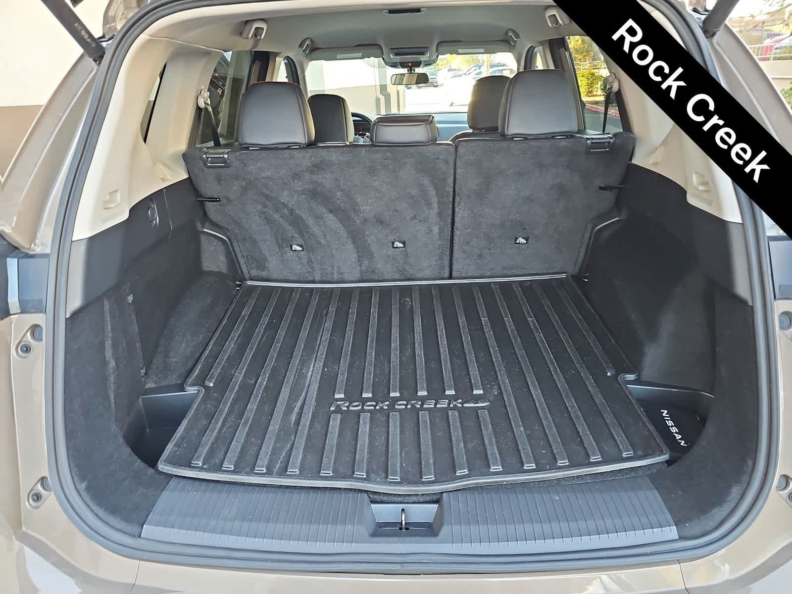 Used 2025 Nissan Rogue SV AWD/4WD image 23