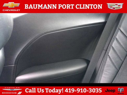 Used 2021 Dodge Challenger SRT Hellcat w/ Plus Package RWD image 16