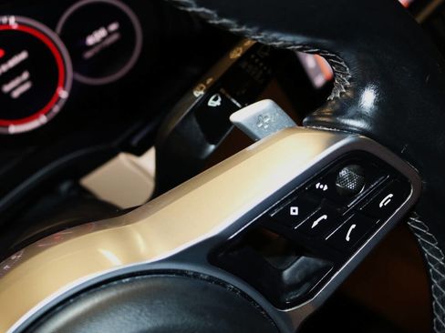 Used 2020 Porsche Cayenne image 54