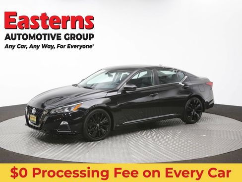 Used 2022 Nissan Altima 2.0 SR FWD image 57