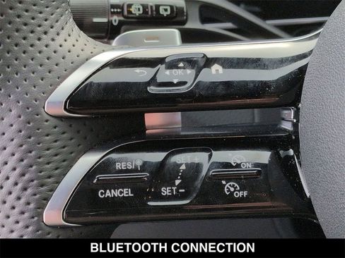 Used 2026 Mercedes-Benz GLC 300 4MATIC image 17