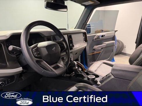 Certified 2023 Ford Bronco Badlands w/ Sasquatch Package image 9