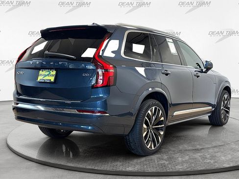 Used 2026 Volvo XC90 B6 Plus AWD/4WD image 4