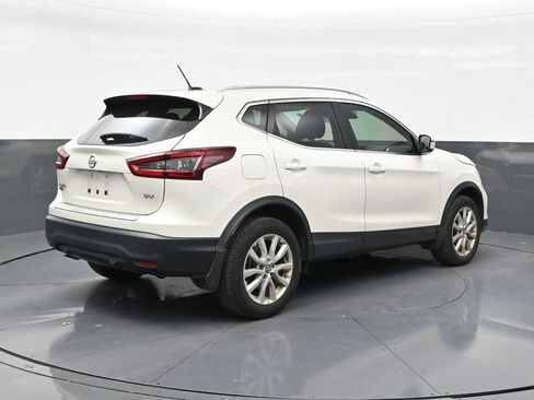 Used 2022 Nissan Rogue Sport SV FWD image 5