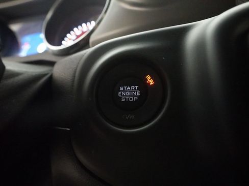 Used 2018 Jeep Wrangler Unlimited Sport S AWD/4WD image 30