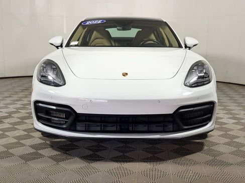 Used 2022 Porsche Panamera 4 w/ Premium Package AWD/4WD image 10