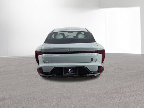 Used 2025 Kia K4 GT-Line w/ GT-Line Premium Package FWD image 15