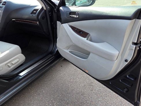 Used 2011 Lexus ES 350 FWD image 38