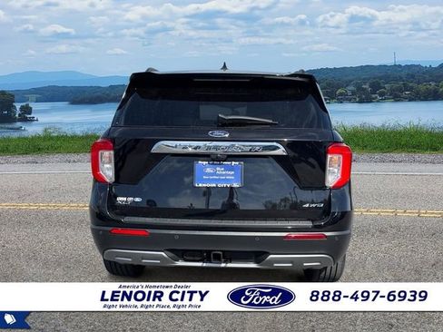 Certified 2023 Ford Explorer XLT w/ Equipment Group 202A image 4
