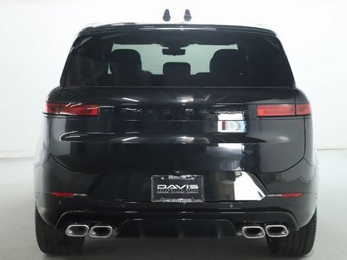 Used 2023 Land Rover Range Rover Sport First Edition AWD/4WD image 7