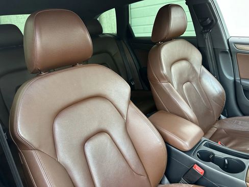 Used 2015 Audi A4 Prestige w/ Prestige Package image 11