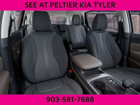 New 2026 Kia Carnival LX image 17