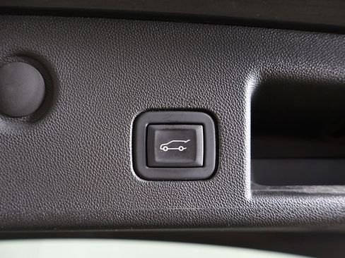 Used 2022 Chevrolet Equinox LT AWD/4WD image 49