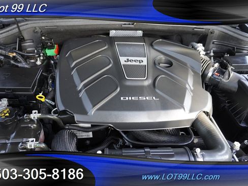 Used 2018 Jeep Grand Cherokee Limited AWD/4WD image 19
