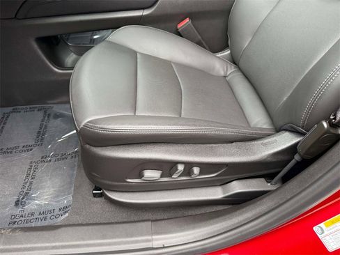 Used 2024 Cadillac XT6 Sport image 3