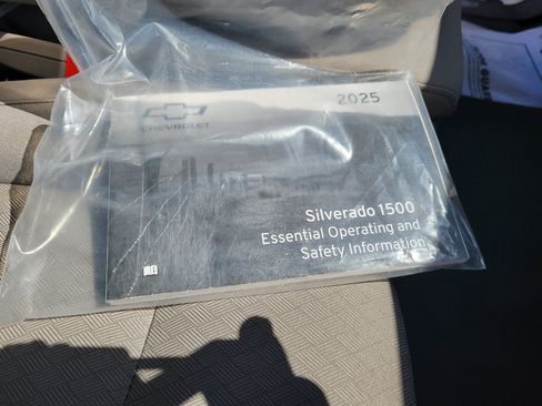 Certified 2025 Chevrolet Silverado 1500 LT RWD image 49