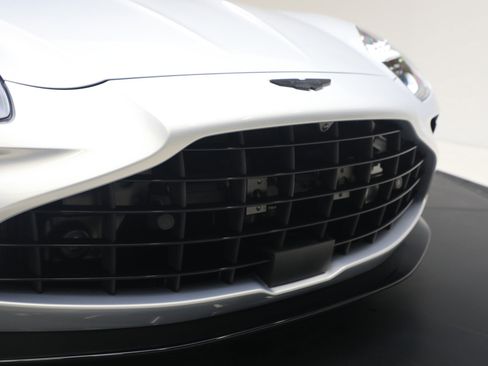 New 2026 Aston Martin V8 Vantage Roadster RWD image 26