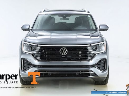 Used 2025 Volkswagen Atlas SEL Premium R-Line AWD/4WD image 16