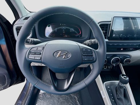 New 2026 Hyundai Venue SEL FWD image 8