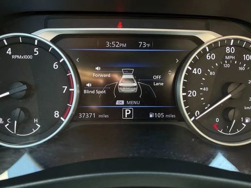 Used 2023 Nissan Sentra SV image 25