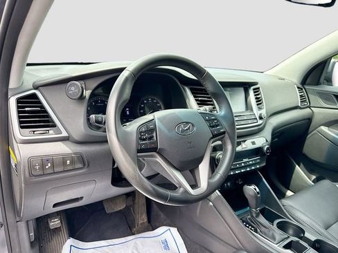 Used 2018 Hyundai Tucson SEL Plus AWD/4WD image 11