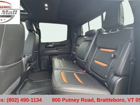 Used 2023 GMC Sierra 1500 AT4 w/ AT4 Premium Package AWD/4WD image 18
