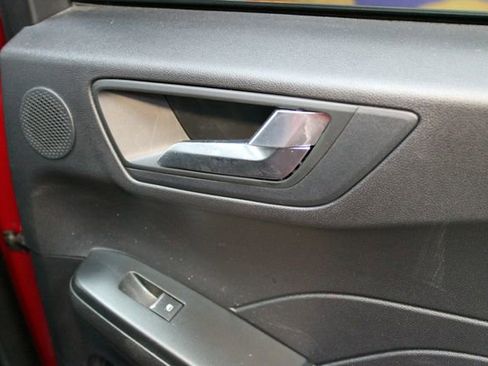 Used 2022 Ford Escape SEL w/ Technology Package AWD/4WD image 13