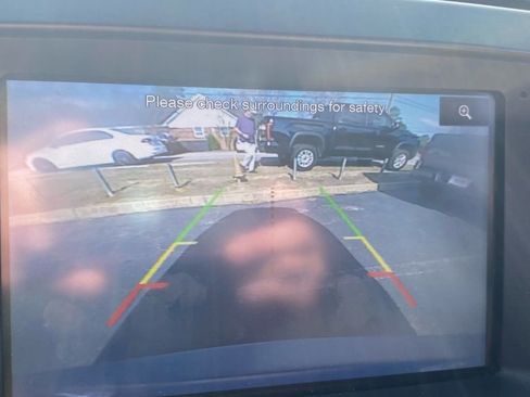 Used 2013 Ford Explorer Limited image 27