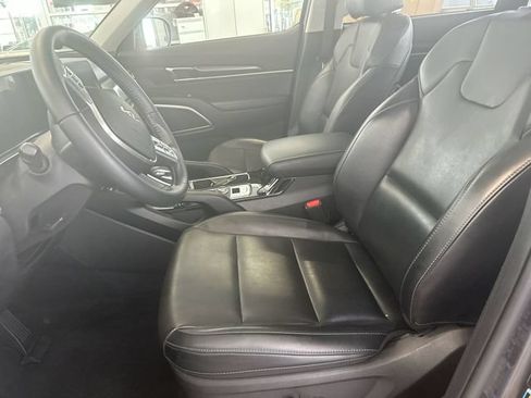 Certified 2024 Kia Telluride S w/ S Sunroof Package AWD/4WD image 15