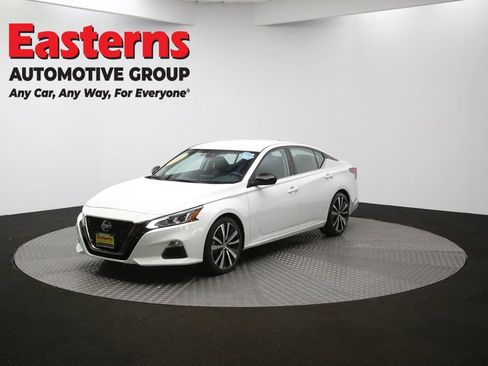 Used 2022 Nissan Altima 2.5 SR FWD image 54