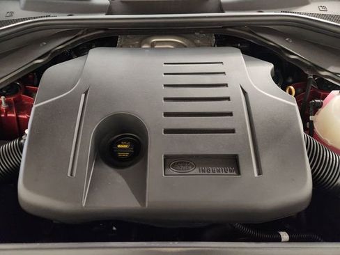 New 2025 Land Rover Range Rover Sport SE image 33