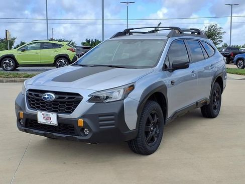 Certified 2023 Subaru Outback Wilderness AWD/4WD image 3