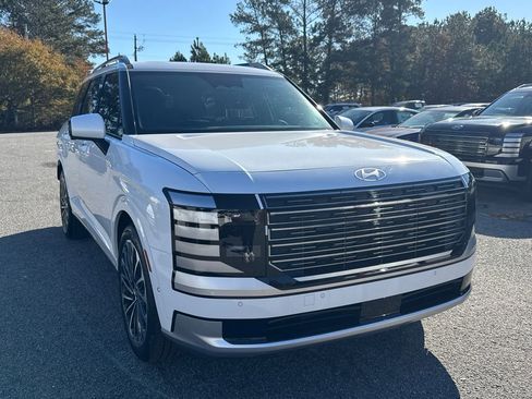 New 2026 Hyundai Palisade Calligraphy FWD image 8