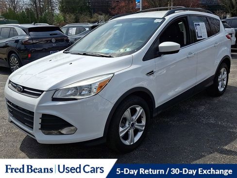 Used 2014 Ford Escape SE w/ Equipment Group 201A image 3