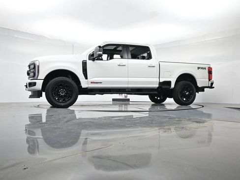 New 2026 Ford F250 Lariat w/ Black Appearance Package AWD/4WD image 36