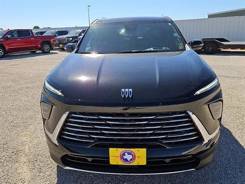 New 2026 Buick Enclave Preferred w/ Power Package image 8