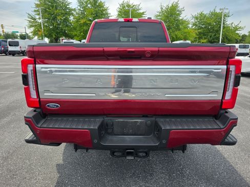 Used 2026 Ford F250 Platinum w/ Platinum Plus Package AWD/4WD image 4