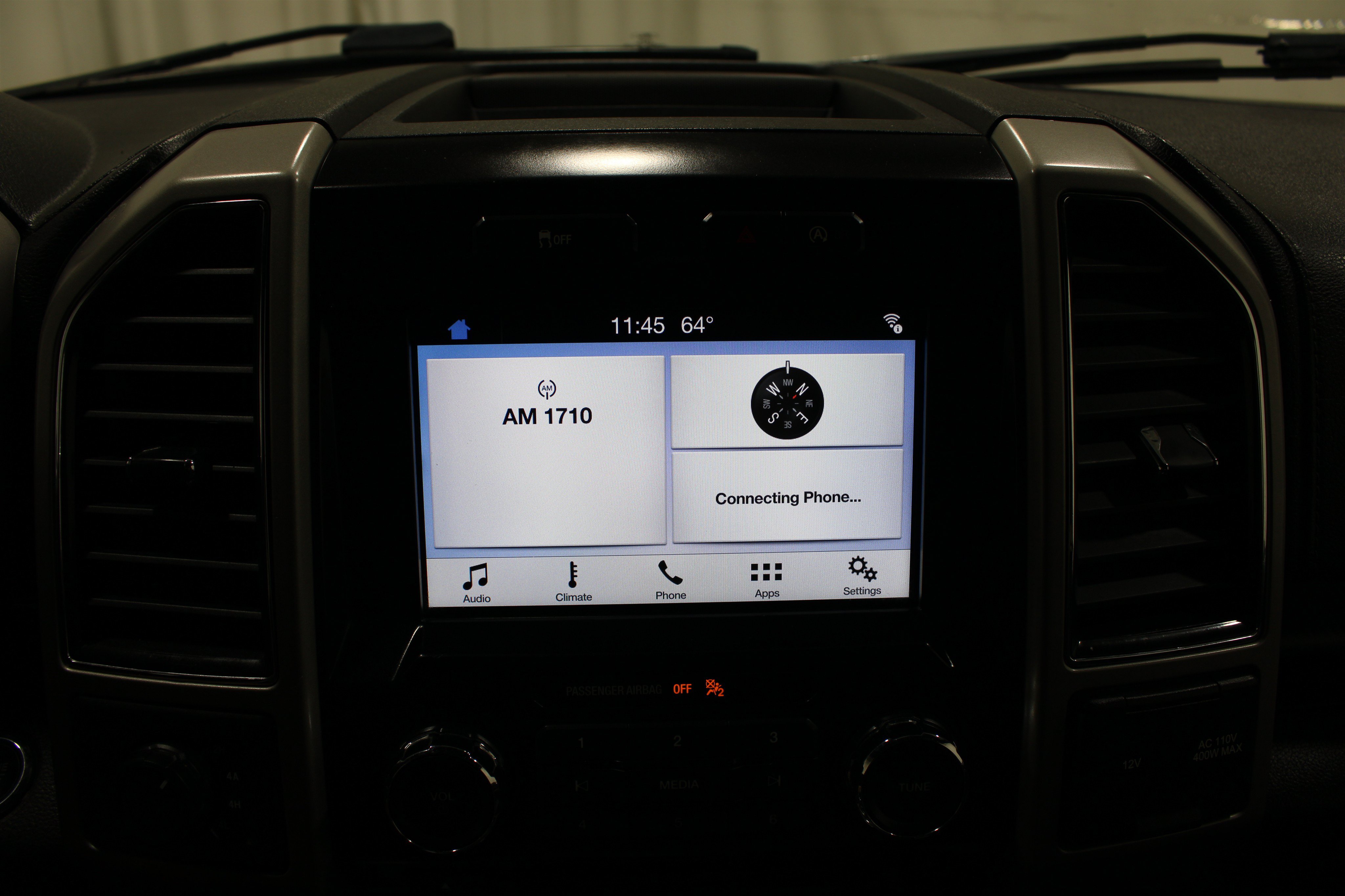 Used 2018 Ford F150 Lariat AWD/4WD image 15
