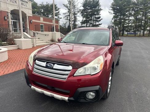 Used 2014 Subaru Outback 2.5i Limited w/ Moonroof Package image 2