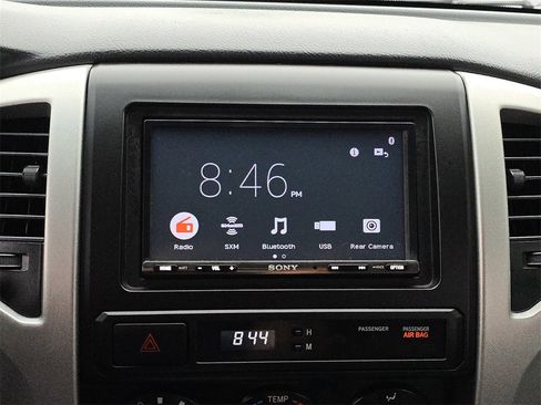 Used 2012 Toyota Tacoma PreRunner image 27