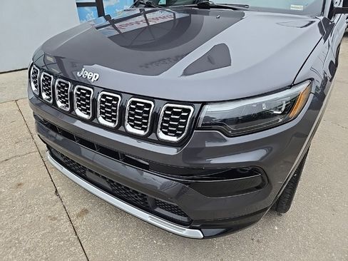 Used 2024 Jeep Compass Limited w/ Elite Group image 16