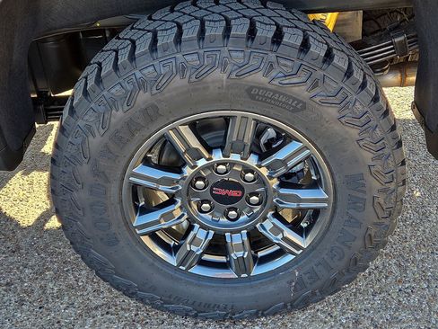 New 2026 GMC Sierra 1500 AT4X image 7