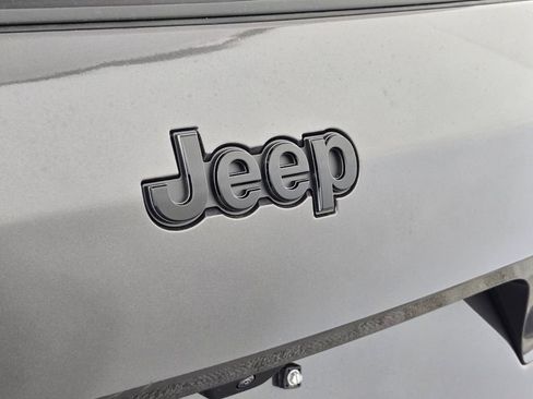 New 2025 Jeep Grand Cherokee L Laredo RWD image 15