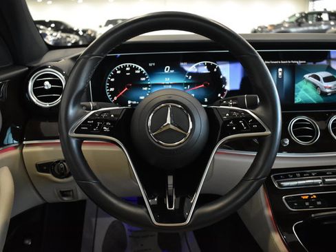 Used 2023 Mercedes-Benz E 350 4MATIC Sedan image 16